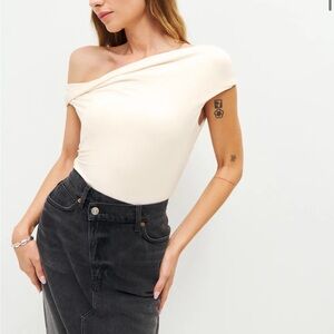 Reformation Cello Knit Top - Cream Off the Shoulder